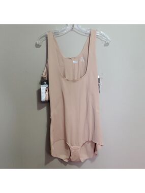 Daisy Fuentes Tan Sleeveless Body Shaper Size 2XL